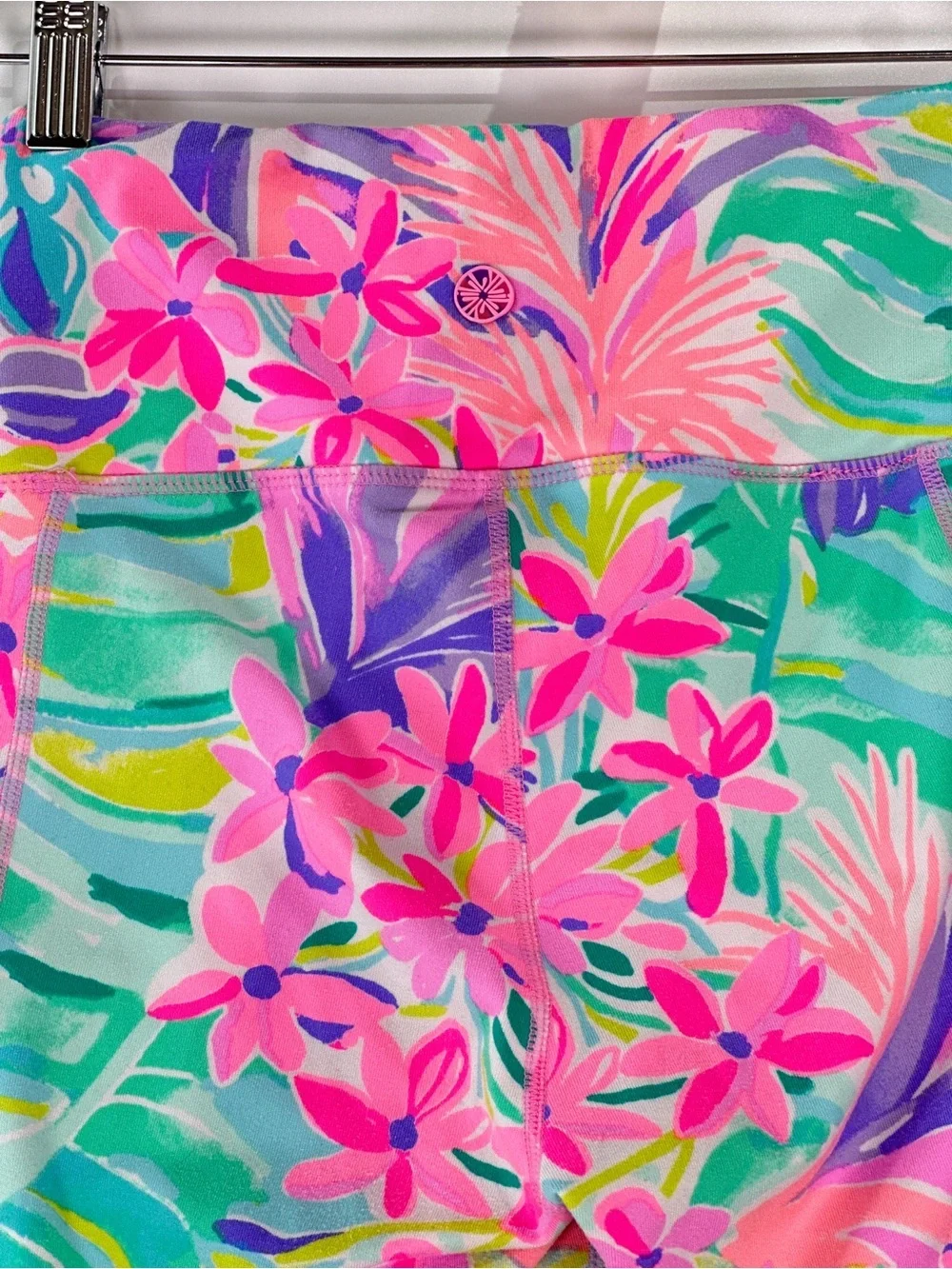 Lilly Pulitzer Luxletic Weekender Legging High Rise Floral Palm Multi Pink XS